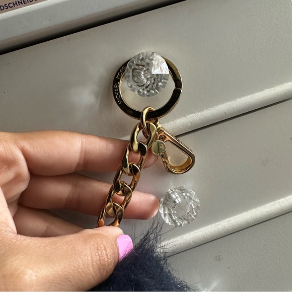 Michael kors | Pom Pom keychain - Picture 4 of 5